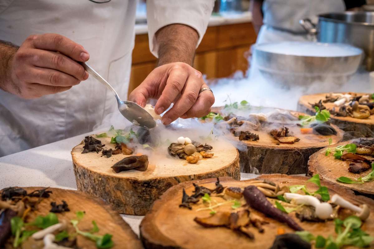 What Restaurants Are Open Christmas Day In Melbourne 